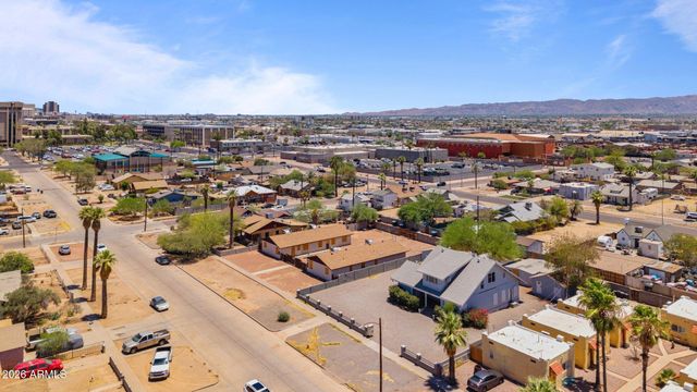 2021 W WASHINGTON Street, Phoenix, AZ 85009