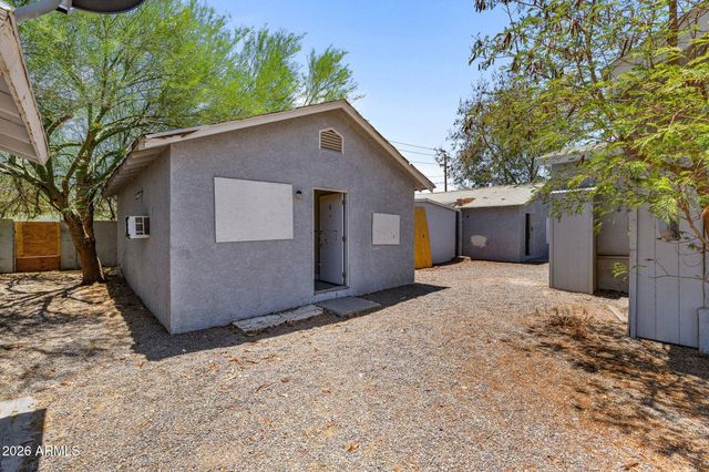 2021 W WASHINGTON Street, Phoenix, AZ 85009