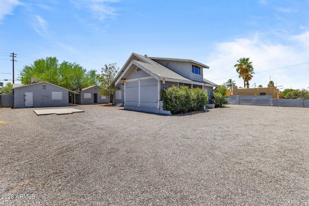 2021 W WASHINGTON Street, Phoenix, AZ 85009 — photo 5