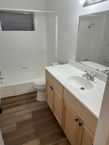 8822 Ilona Lane 5, Houston, TX 77025