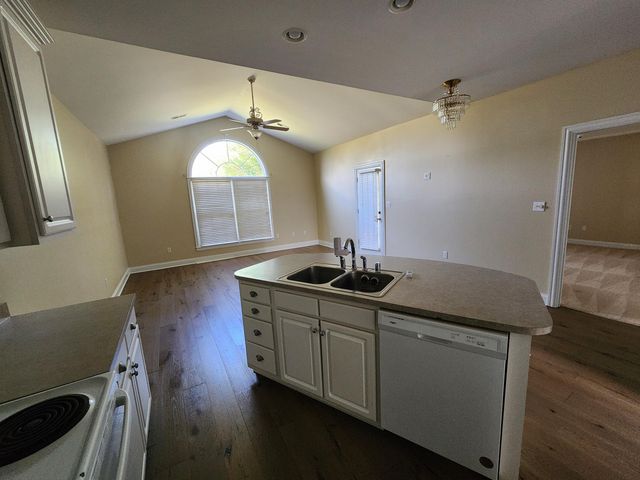71 W Saddlebrook Drive, Somerset, KY 42503