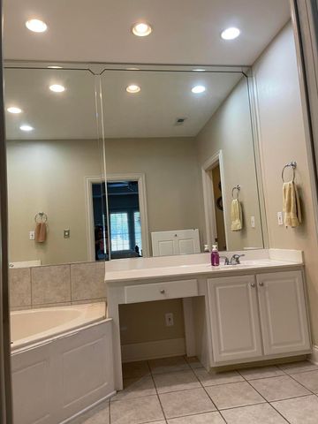 71 W Saddlebrook Drive, Somerset, KY 42503
