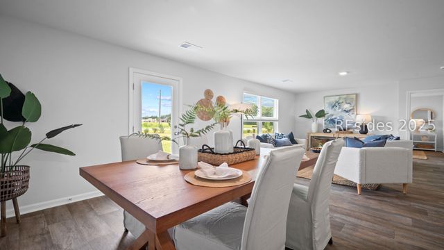 49 Bottom Board Court, Ridgeland, SC 29936