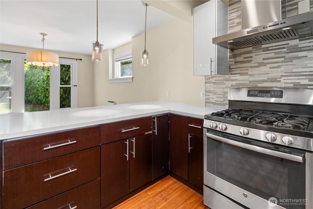 1443 22nd Avenue, Seattle, WA 98122