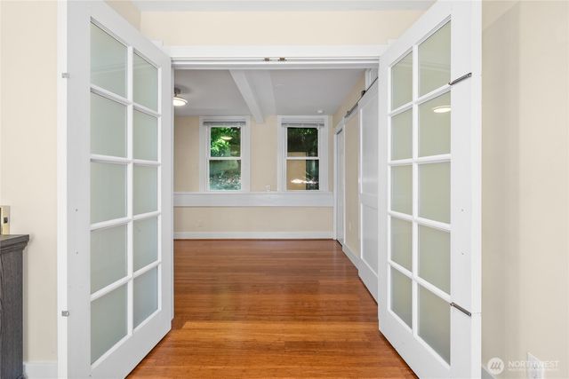 1443 22nd Avenue, Seattle, WA 98122