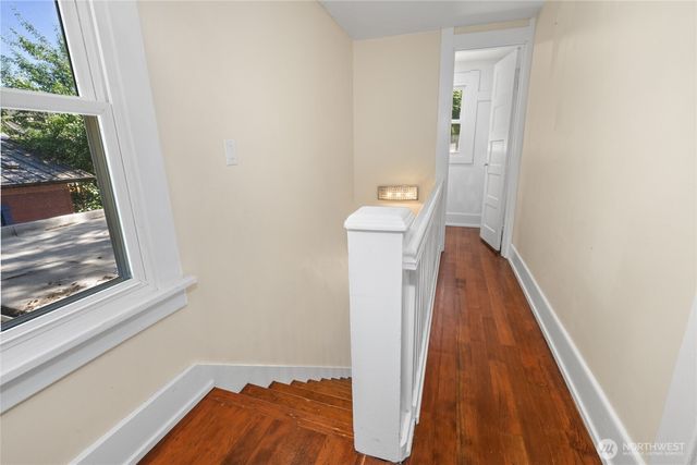 1443 22nd Avenue, Seattle, WA 98122