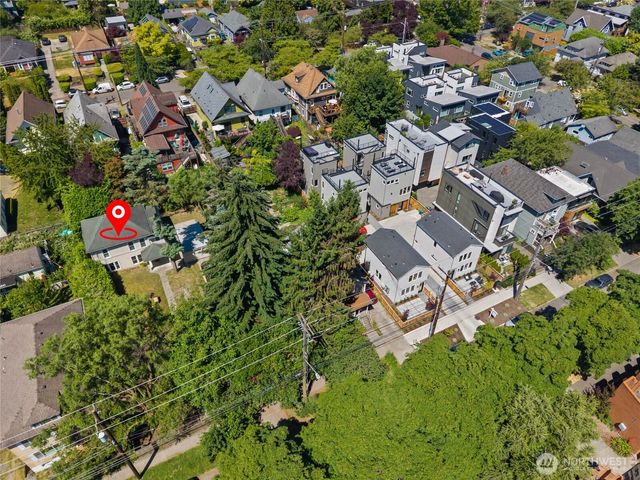1443 22nd Avenue, Seattle, WA 98122