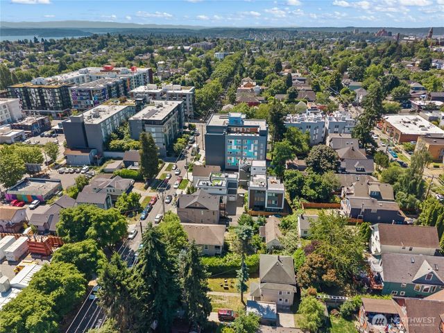 1443 22nd Avenue, Seattle, WA 98122