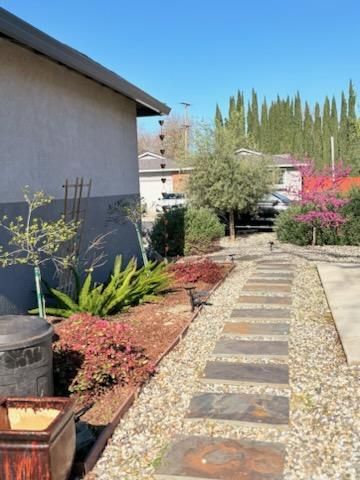 1908 Debonaire Ct, Modesto, CA 95350