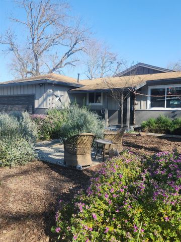 1908 Debonaire Ct, Modesto, CA 95350