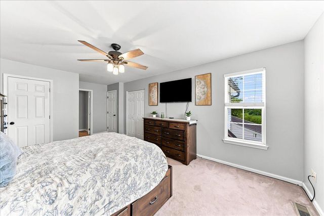 304 MILL POND LN, Oxford, PA 19363