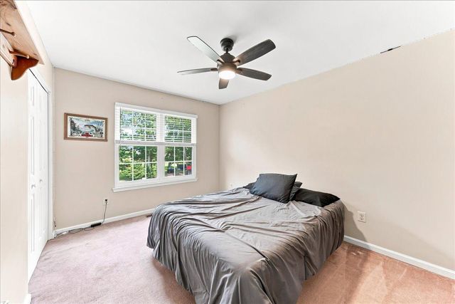 304 MILL POND LN, Oxford, PA 19363