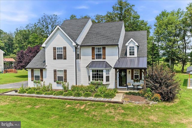 304 MILL POND LN, Oxford, PA 19363