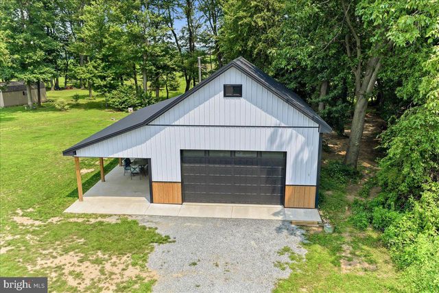 304 MILL POND LN, Oxford, PA 19363