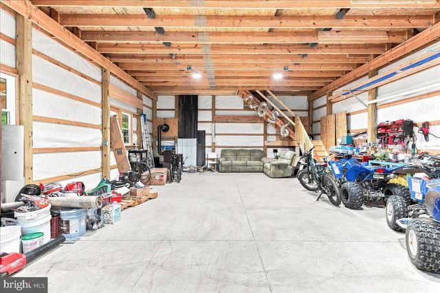304 MILL POND LN, Oxford, PA 19363