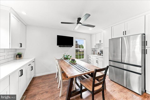 304 MILL POND LN, Oxford, PA 19363