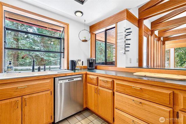 419 Fishtrap Way, Lynden, WA 98264