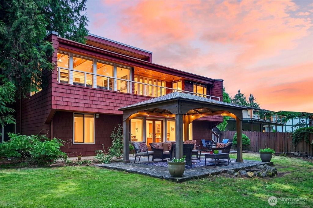 419 Fishtrap Way, Lynden, WA 98264