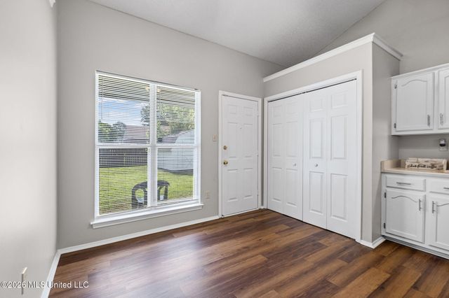 6902 Magnolia Drive, Olive Branch, MS 38654