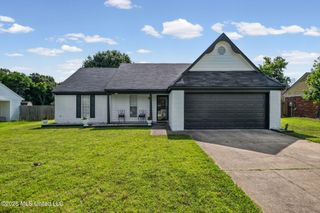6902 Magnolia Drive, Olive Branch, MS 38654