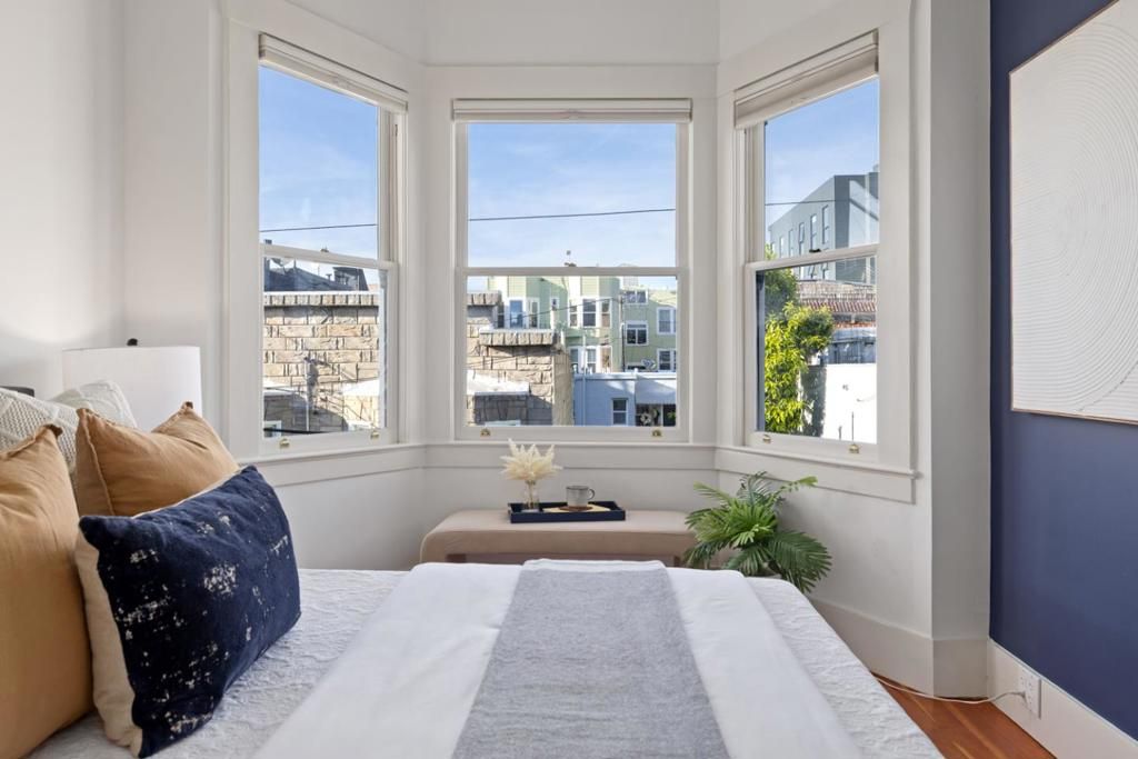 Image 24 of property listing at 25 Sycamore Street, San Francisco, CA 94110