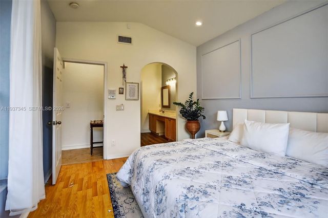 13174 NW 9th Ct, Pembroke Pines, FL 33028