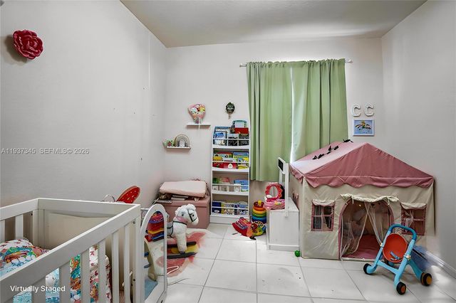 13174 NW 9th Ct, Pembroke Pines, FL 33028