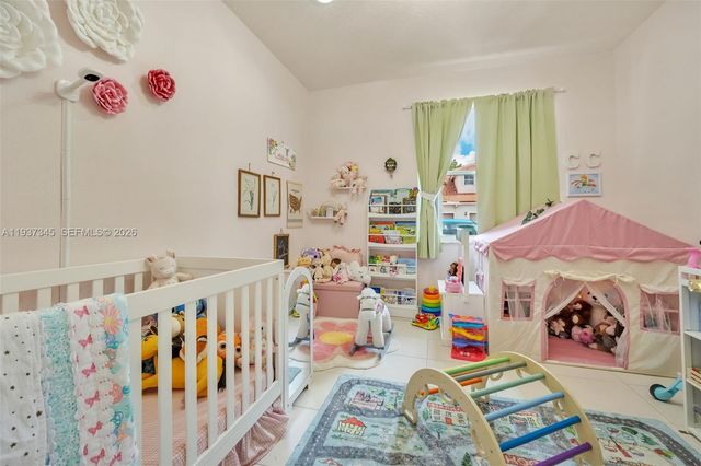 13174 NW 9th Ct, Pembroke Pines, FL 33028