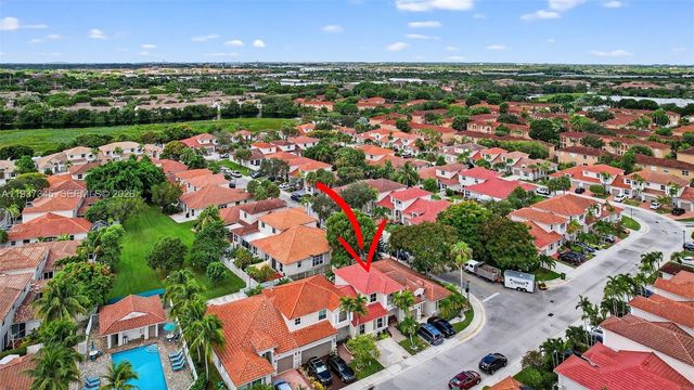 13174 NW 9th Ct, Pembroke Pines, FL 33028