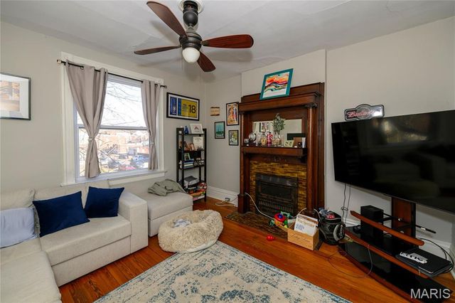 4002 Juniata Street, St Louis, MO 63116