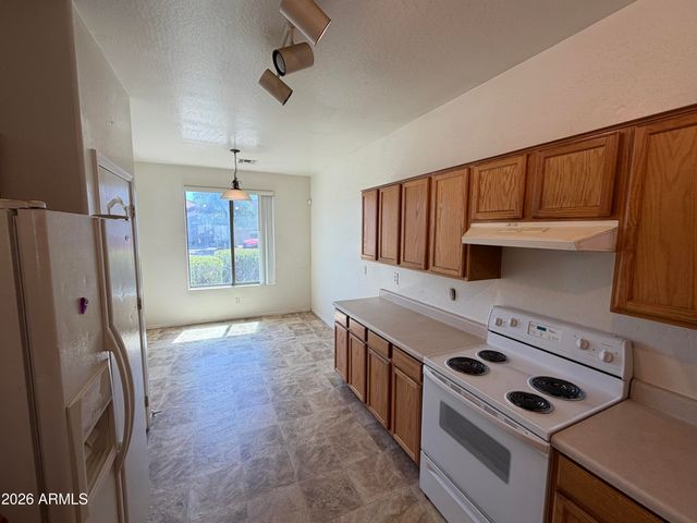 6926 S 37TH Glen, Phoenix, AZ 85041