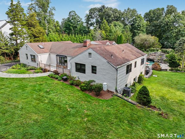 121 Parry Road, Stamford, CT 06907