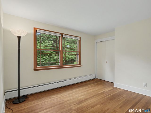 121 Parry Road, Stamford, CT 06907