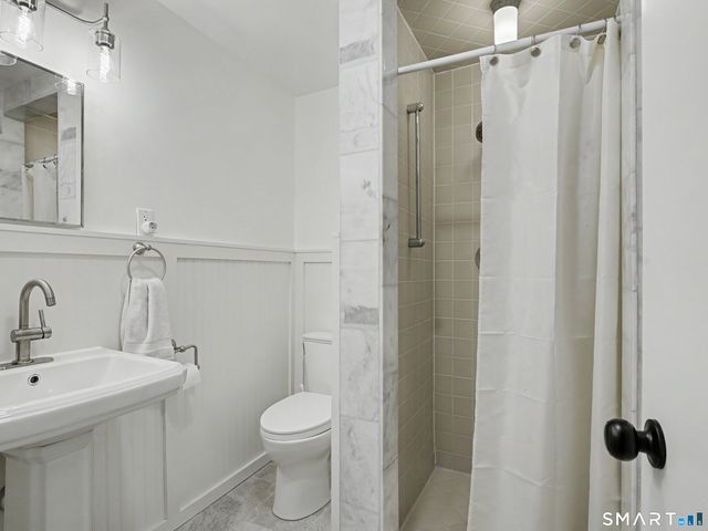 121 Parry Road, Stamford, CT 06907