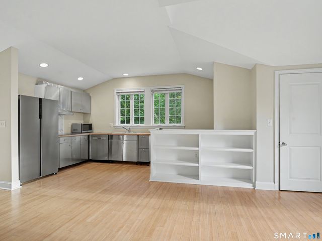 121 Parry Road, Stamford, CT 06907