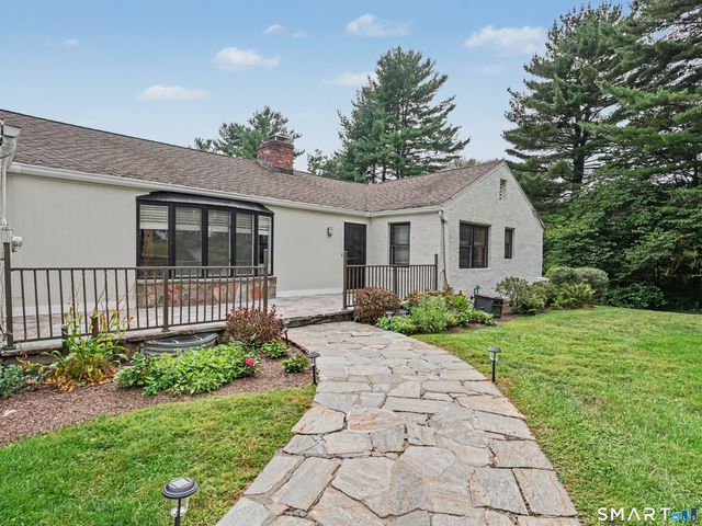 121 Parry Road, Stamford, CT 06907