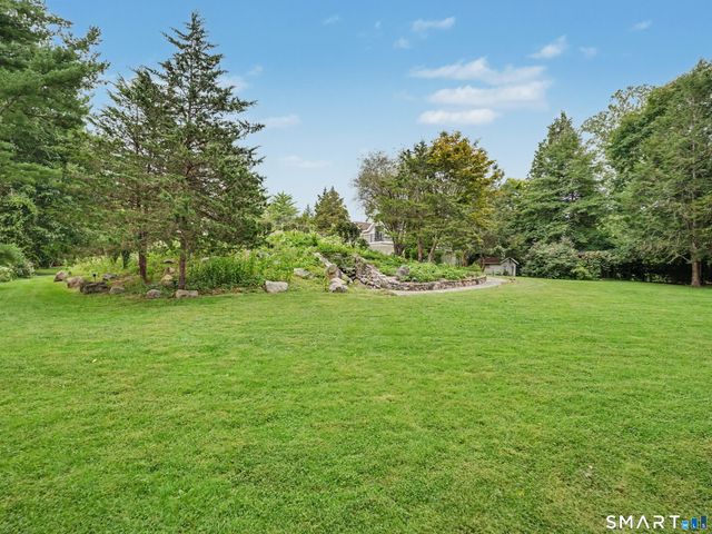 121 Parry Road, Stamford, CT 06907