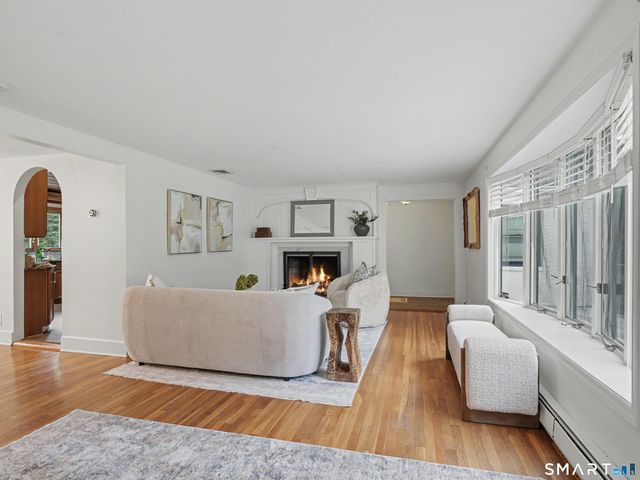 121 Parry Road, Stamford, CT 06907