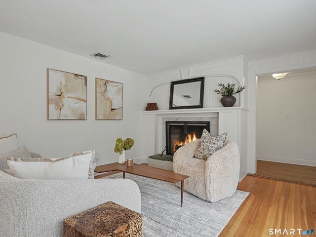 121 Parry Road, Stamford, CT 06907