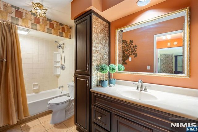 462 Liberty Street 206, Little Ferry, NJ 07643