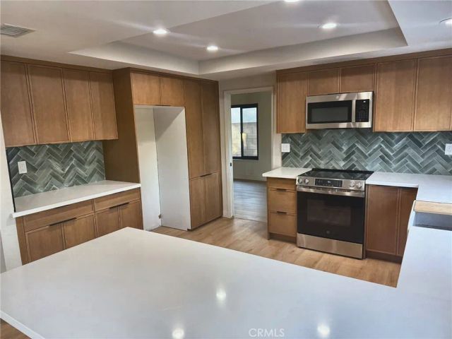 1893 S Starfire, Corona, CA 92879