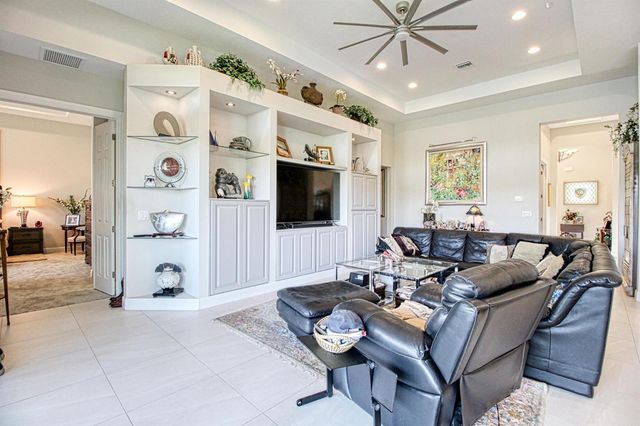 12095 Bastille Circle E, Parkland, FL 33076