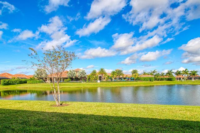 12095 Bastille Circle E, Parkland, FL 33076