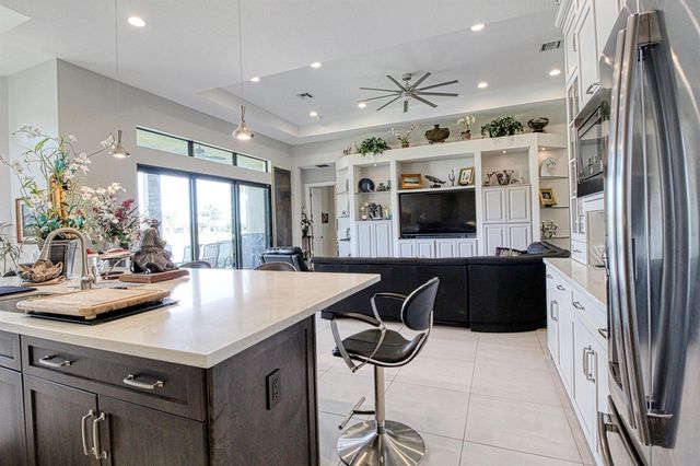 12095 Bastille Circle E, Parkland, FL 33076