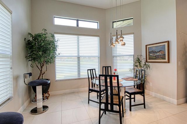 12095 Bastille Circle E, Parkland, FL 33076