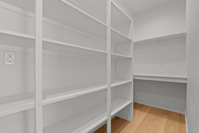 113 BECKERAE COURT, Wrightstown, WI 54180