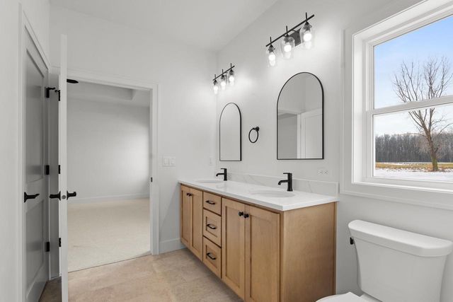 113 BECKERAE COURT, Wrightstown, WI 54180