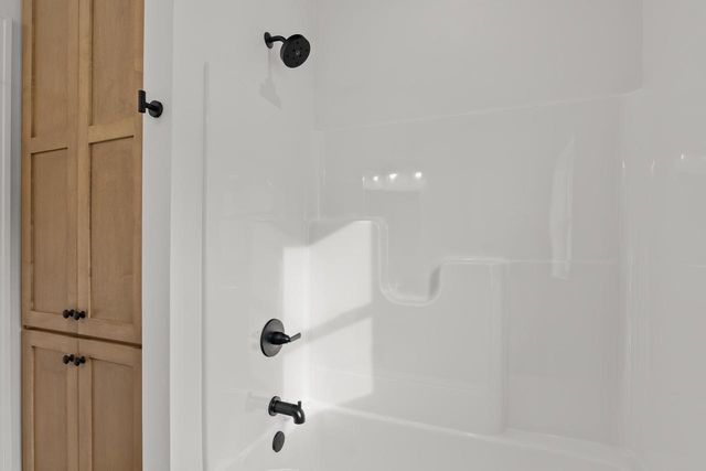 113 BECKERAE COURT, Wrightstown, WI 54180