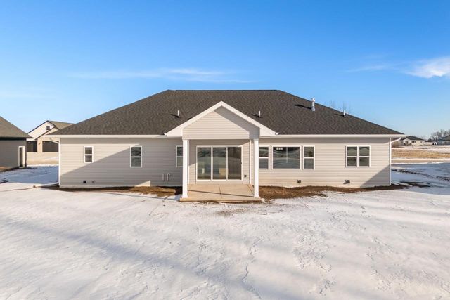 113 BECKERAE COURT, Wrightstown, WI 54180
