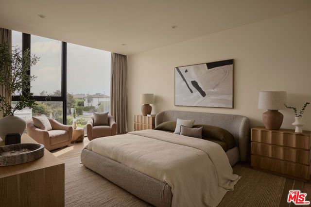 3214 Highland Avenue 2, Santa Monica, CA 90405